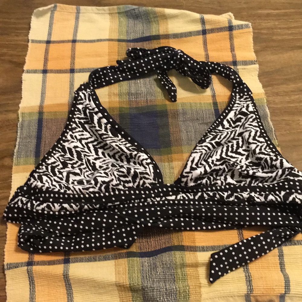 Mossimo swimsuit bikini top